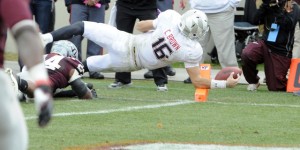 CJ Brown Rushes for the winning TD
